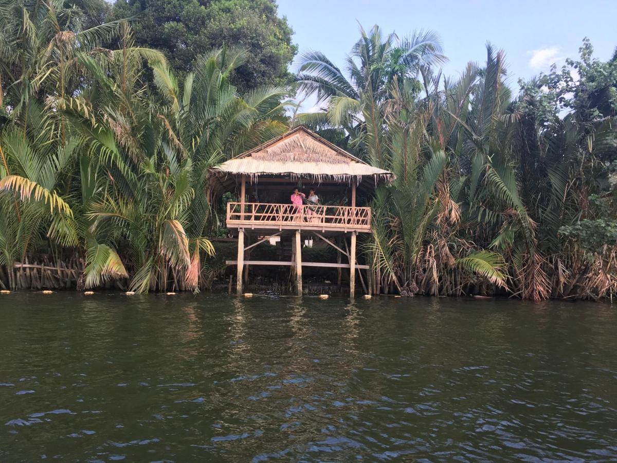 Tiki Garden Hotel Kampot Luaran gambar